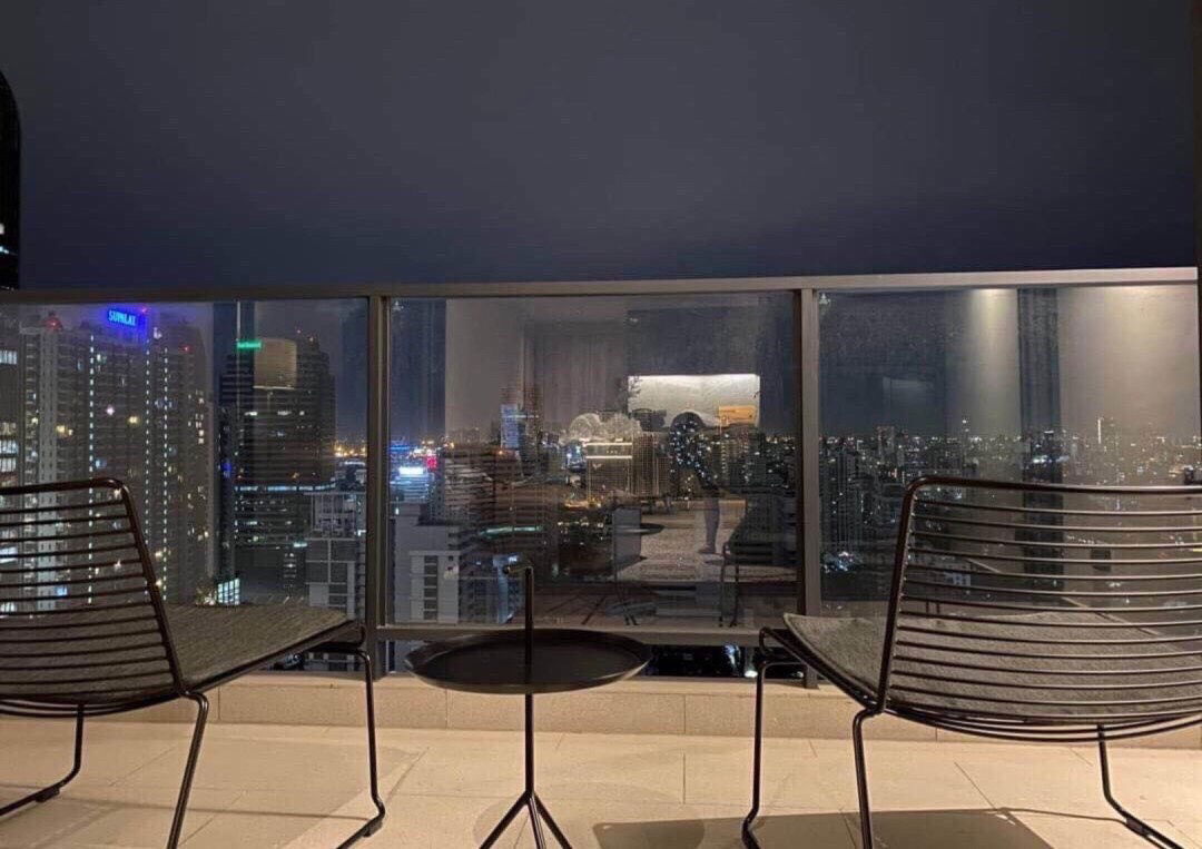 picture The Lofts                    Asoke  - 10/10