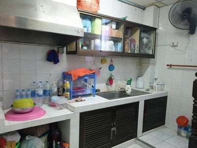 picture Shophouse for sale, Soi Chindathawin, Maha Phruettharam Subdistrict, Bang Rak, good location near Banthat Thong (N.1598) - 3/7