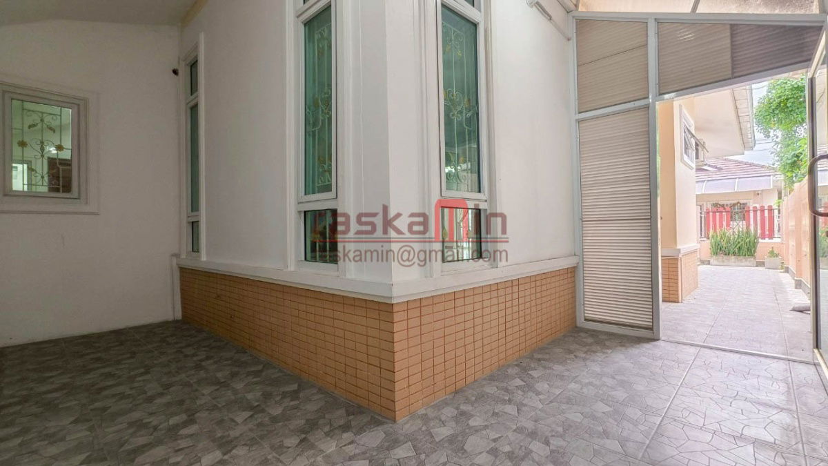 รูป  ขายบ้านเดี่ยว – หมู่บ้านโชคชัย 10 ซอยสนามกอล์ฟสยามคันทรีคลับ - รูปที่ 3/30