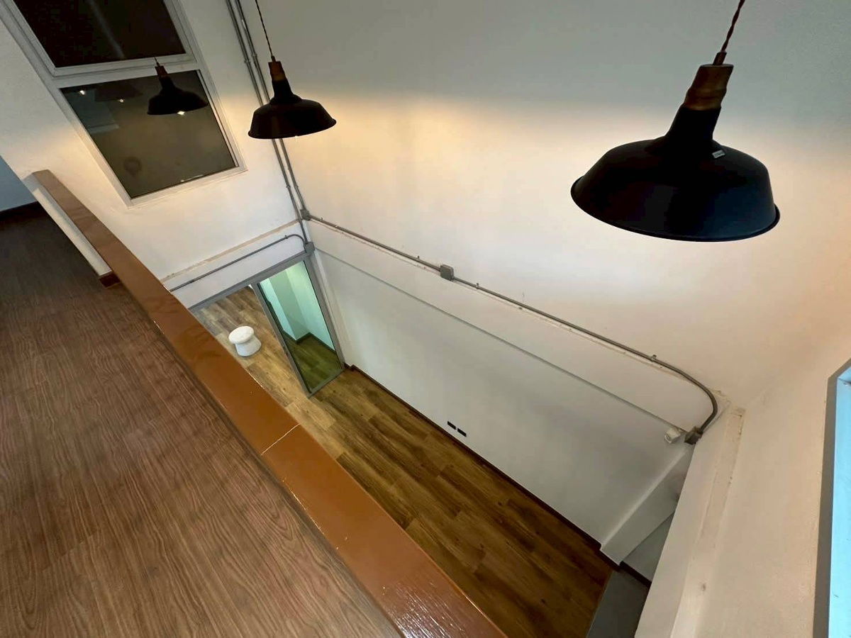 รูป  บ้านทาวน์เฮ้าส์ 2 ชั้น ที่เท่ที่สุดในใจ โชคชัย 4 ลาดพร้าว  - รูปที่ 5/5