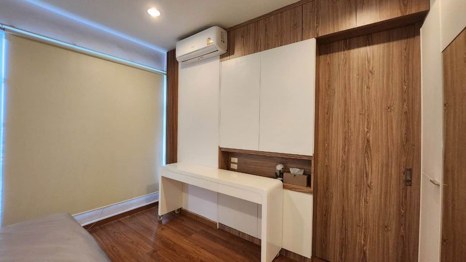 รูป Baan Klang Krung Siam Pathumwan【𝐑𝐄𝐍𝐓】🔥กลิ่นอายคลาสสิกแต่งเติมด้วยความอบอุ่นจากโทนสีไม้ธรรมชาติ🔥  ติดต่อไลน์ไอดี: @hacondo - รูปที่ 4/10