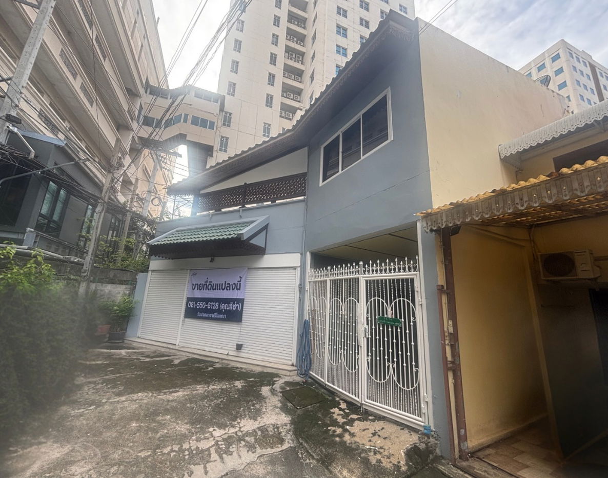 picture 2-Storey Detached House for Sale (44 sq.wah) – Next to Dhurakij Pundit University - 1/15