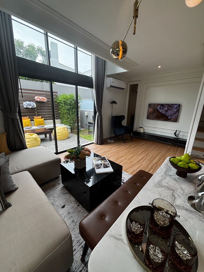 picture 🏠 Fully furnished showhouse townhouse for sale by Sansiri, located in the Pattanakarn area,No. 207/24 - 7/19