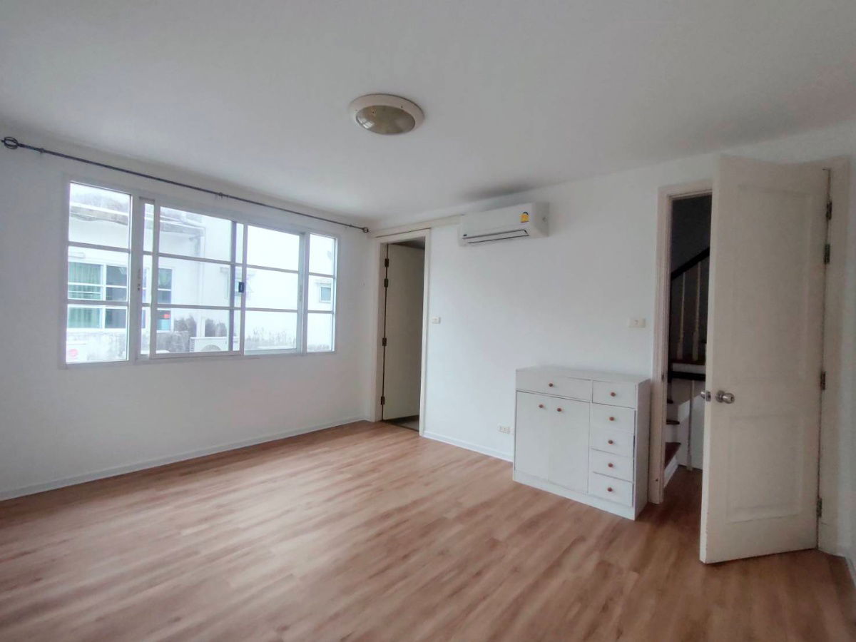 picture Townhouse for rent at Plus City Park Sukhumvit 101/1 - 20/21