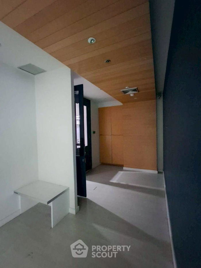 picture 4-BR Condo at Central City East Tower in Bang Na Nuea (ID 1908445) - 9/18