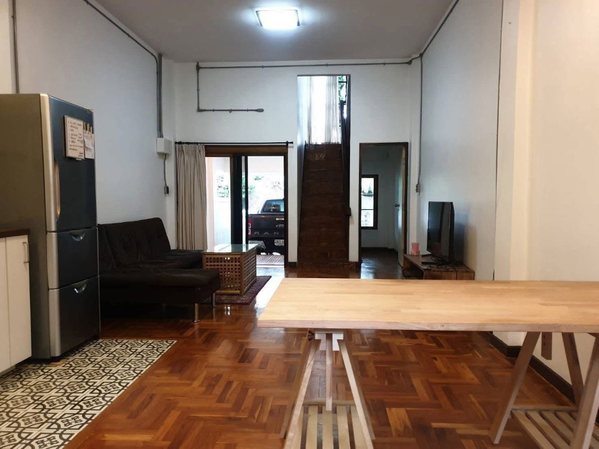 picture Townhouse for rent near wat umong,cmu - 4/9