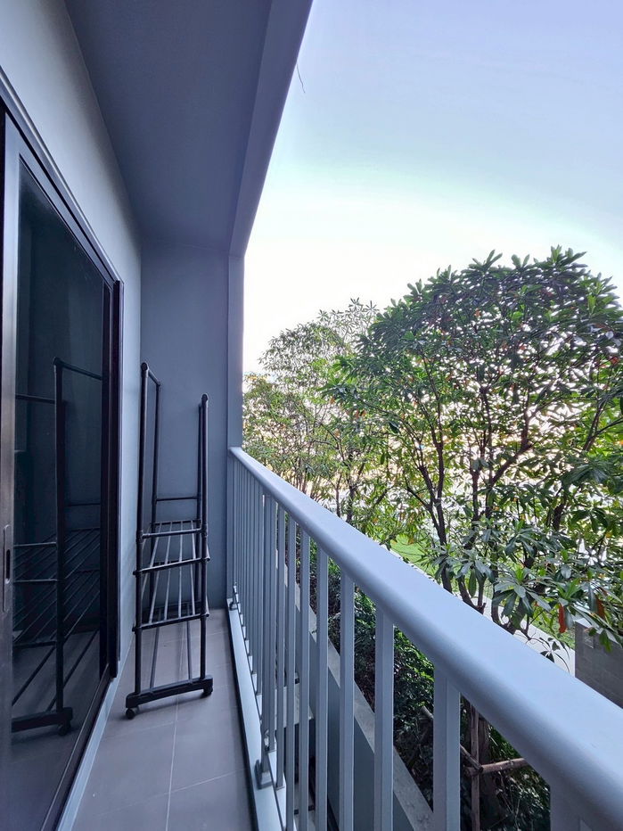 picture For sale A Space Mega 1 (with tenant) 7th floor, garden and swimming pool view - 10/16