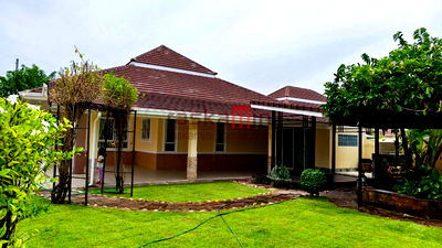 Houses for sale Chonburi : House for Sale – Chokchai Village 10, Soi Siam Country Club