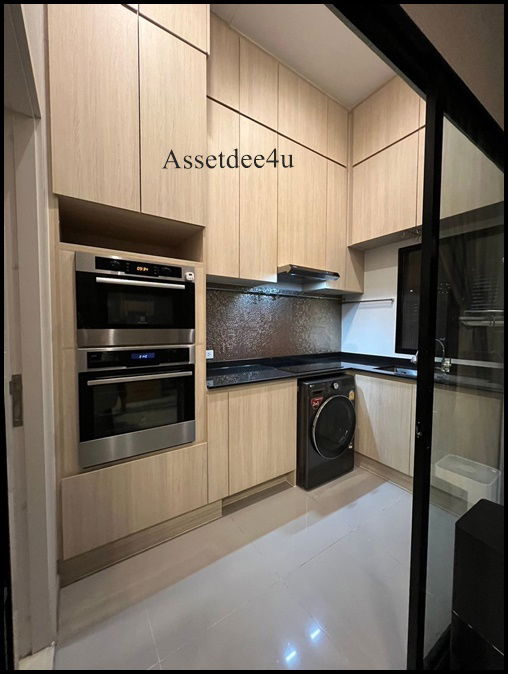รูป AT607 ให้เช่าทาวน์โฮม 3.5 ชั้น อาร์เด้น พระราม3 พร้อมเฟอร์นิเจอร์และเครื่องใช้ไฟฟ้า - รูปที่ 11/13