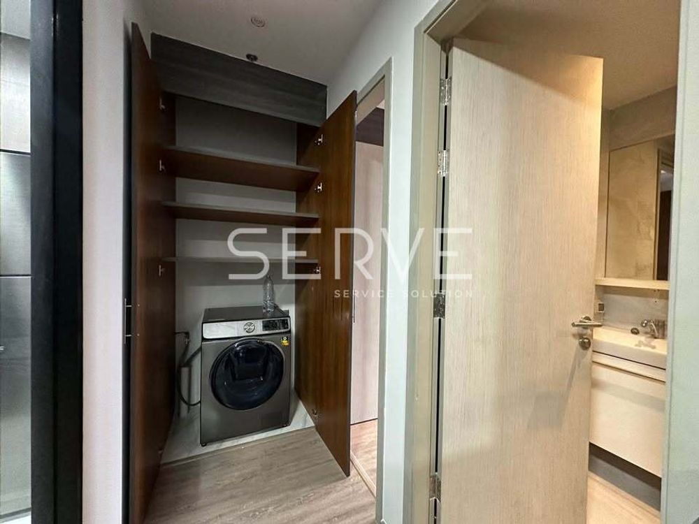 รูป 2 Beds with Bathtub Nice Decorate Good Location Close to BTS Ekkamai 350 m. / For Sale-RHYTHM Ekkamai - รูปที่ 4/12