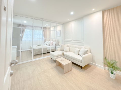 Condo for sell D Condo Charan-Bangkhunnon 