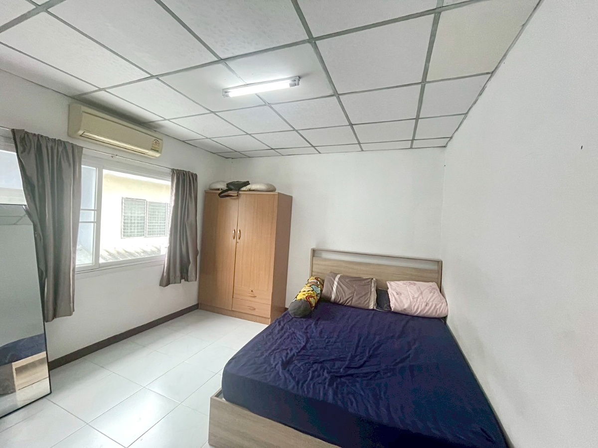 picture For Sale! 2-Storey Townhouse with Tenant and Furniture – Immediate Income!  Near Suvarnabhumi Airport, Lat Krabang - 12/15