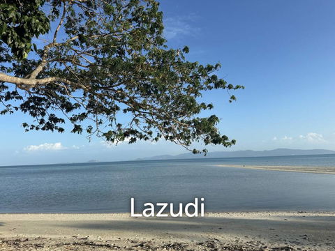 EXCLUSIVE  SEAFRONT LAND
