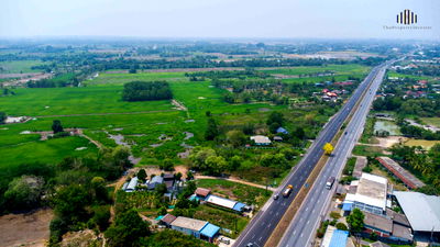 ขายที่ดิน : ขายด่วน! ที่ดินศักยภาพติดถนนสุวรรณศร ทางหลวงเอเชียสาย 1 ห่างจากตัวเมืองนครนายกเพียง 5 กิโลเมตร แปลงใหญ่ 10 ไร่ เพียงไร่ละไม่ถึง 2 ล้าน! 