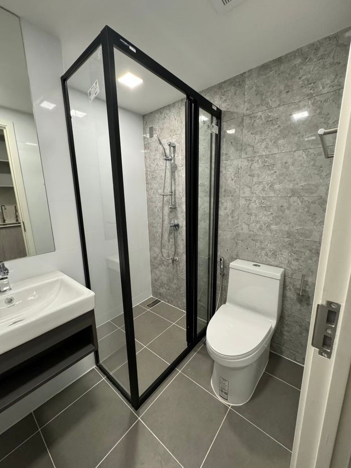 picture TA0628🏙️Atmoz Tropical Bangna offers over 30 full facilities, conveniently located near Si Iam BTS. Only 9,000 THB/month. Contact via Line: @040gfhyr - 7/12