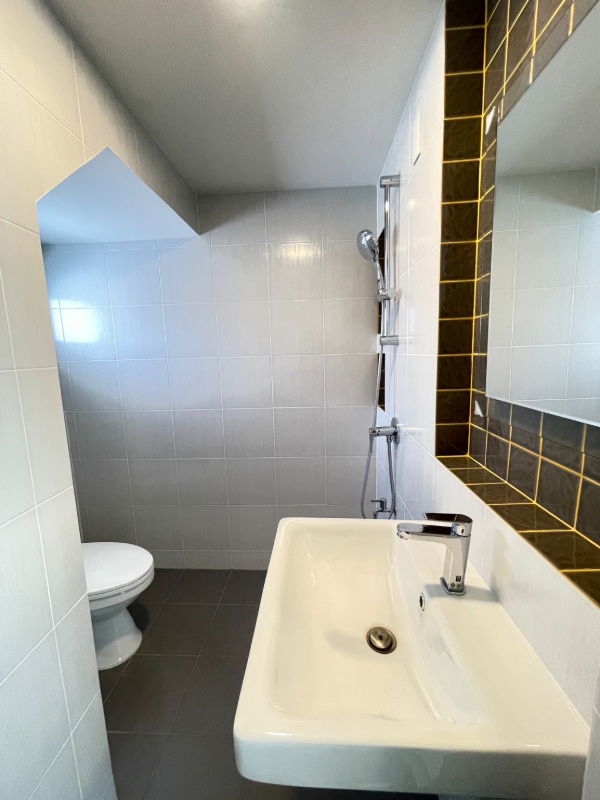 picture For sale: corner townhome, installments starting at only 12,xxx baht/month, near Bang Phli Industrial Estate and Wellgrow Industrial Estate. - 8/23