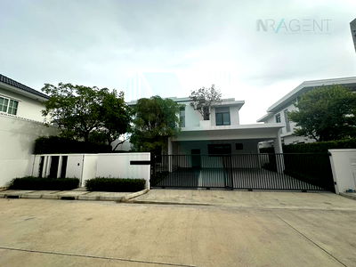 Houses for rent Bronson and Jacobs International  : 🚩 For Rent 2-story House MANTANA BANGNA KM.15 4 bedroom 5 bathroom