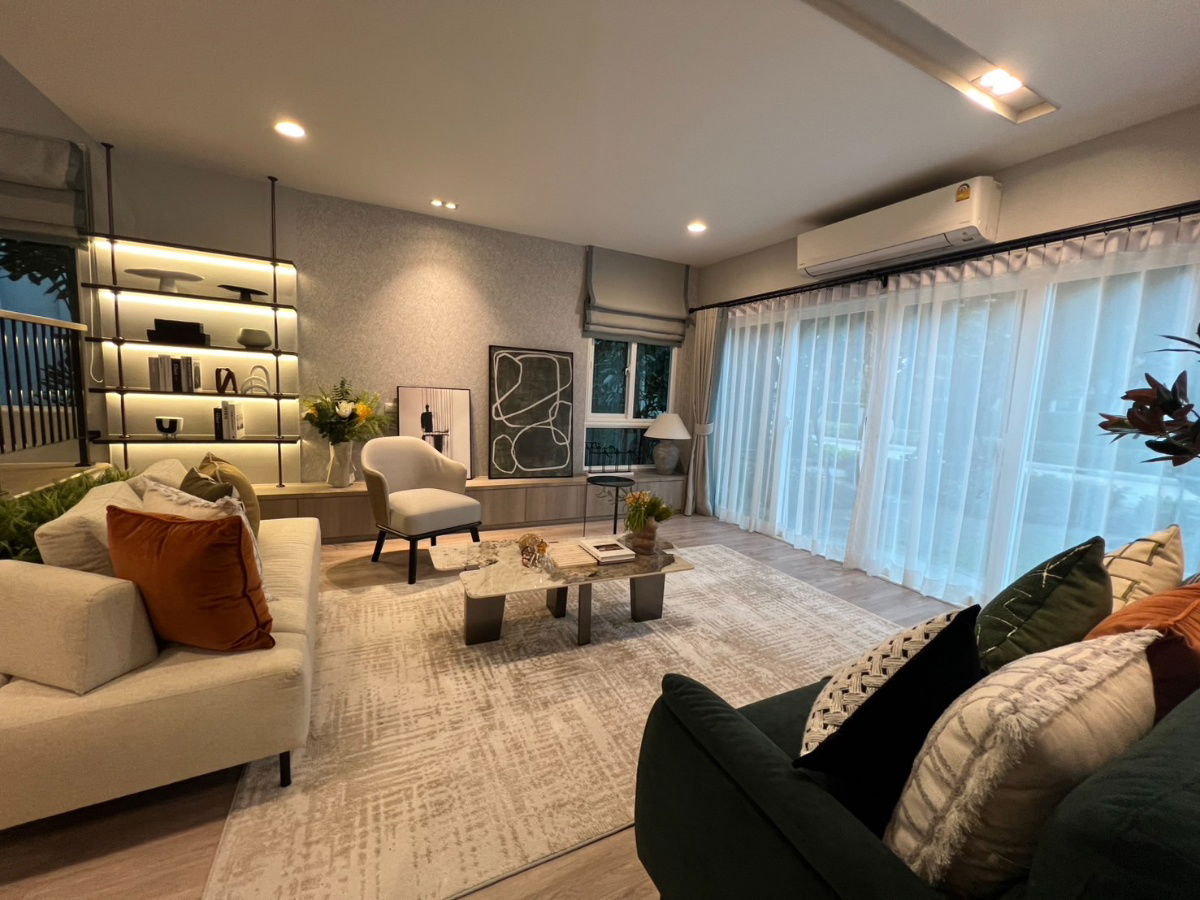 รูป ขายบ้านใหม่ บ้านเดี่ยวขนาดใหญ่ บ้านตัวอย่างพร้อมเฟอร์นิเจอร์ โครงการอณาสิริ ปิ่นเกล้า-กาญจนา - รูปที่ 8/15