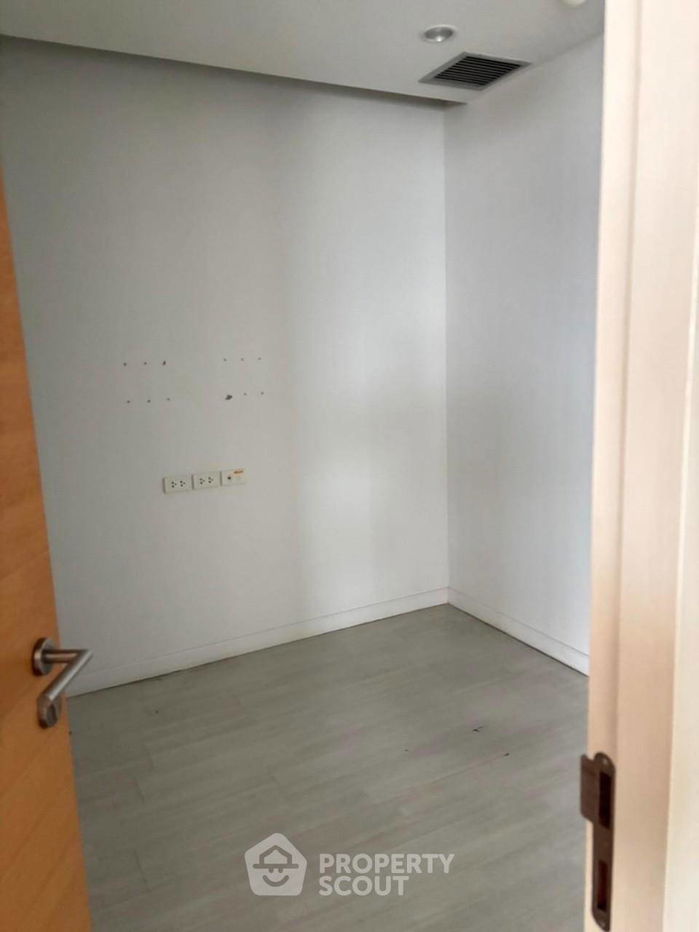 picture 4-BR Condo at Central City East Tower in Bang Na Nuea (ID 1908445) - 11/18