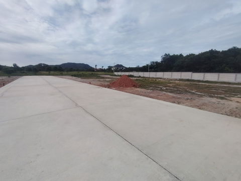 200 TW | Nice Home Building Plot  Located Near Black Mountain Golf Course