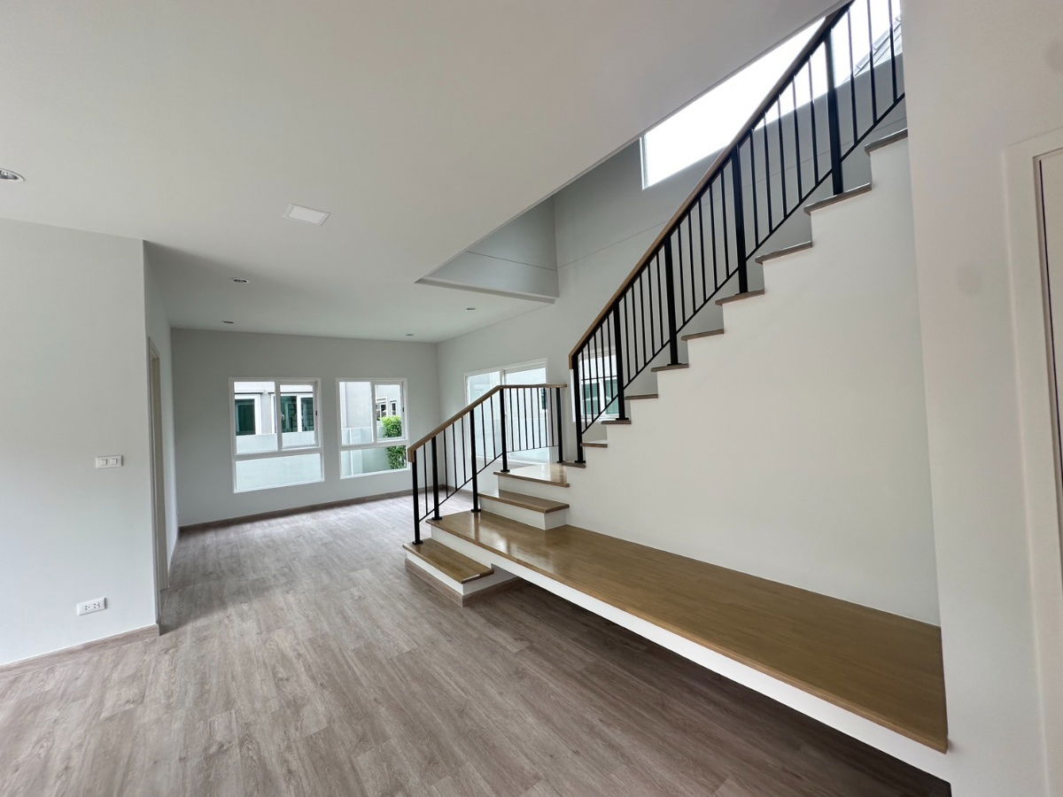 รูป 🏡 ขายบ้านแฝด ! อณาสิริ ปิ่นเกล้า-กาญจนาฯ บ้านซีรีส์ใหม่ สไตล์ Modern Barn House  - รูปที่ 3/4