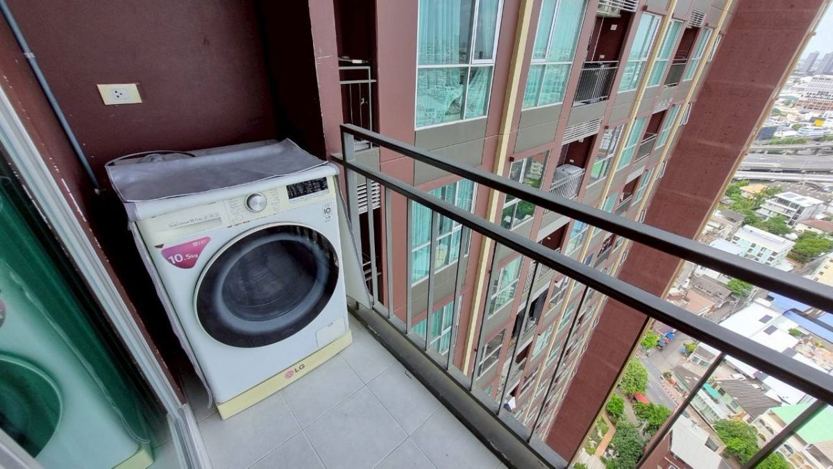 picture Lumpini Place Ratchada-Sathu    28th floor  Size 60.06 sq.m. - 18/25