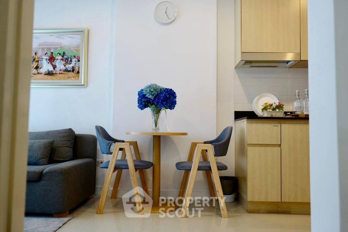 picture 1-BR Condo at Ideo Ratchada-Huaikwang near MRT Huai Khwang (ID 1755173) - 2/6