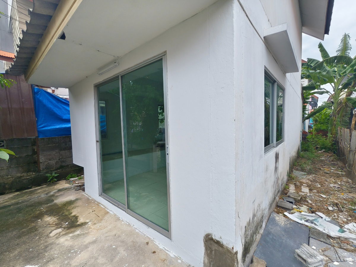 picture Urgent sale! 2-storey detached house, Eua-Athorn Rangsit-Klong 3 project | 2 bedrooms, suitable for both living and investment - 8/16
