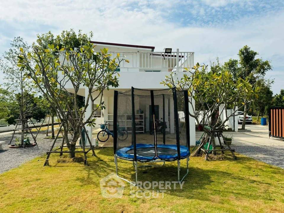 picture 4-BR House in Thap Tai (ID 2229513) - 8/10