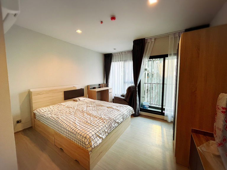picture Condo for rent Life Asoke-Rama 9, Studio - 1/10
