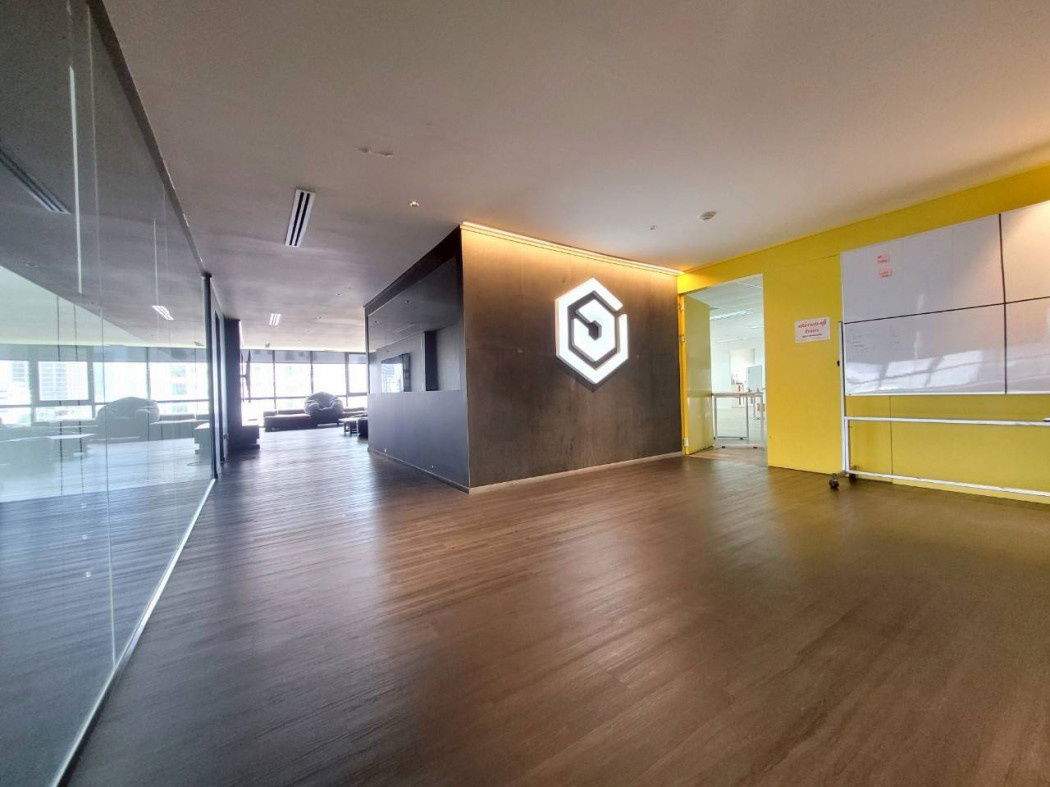 รูป ให้ เช่าพื้นที่ ตึก Sethiwan Tower ชั้น 8BC พืนที่โล่ง 372 ตร.ม สัญญาเช่าอย่างน้อย 3 ปี - รูปที่ 2/11