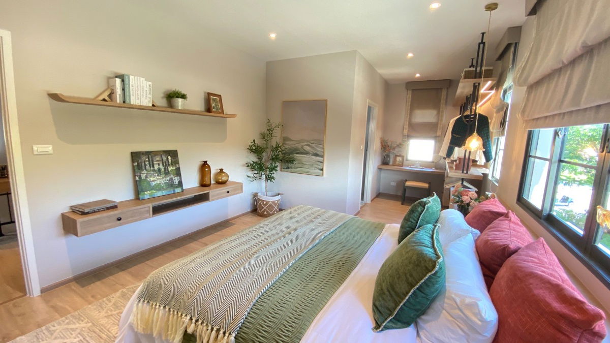 picture Excellent Value! Fully furnished Sicily model detached home featuring 4 bedrooms and 187 sq.m. Ready to move in. Special offer at just 10.99 MB.. - 8/9