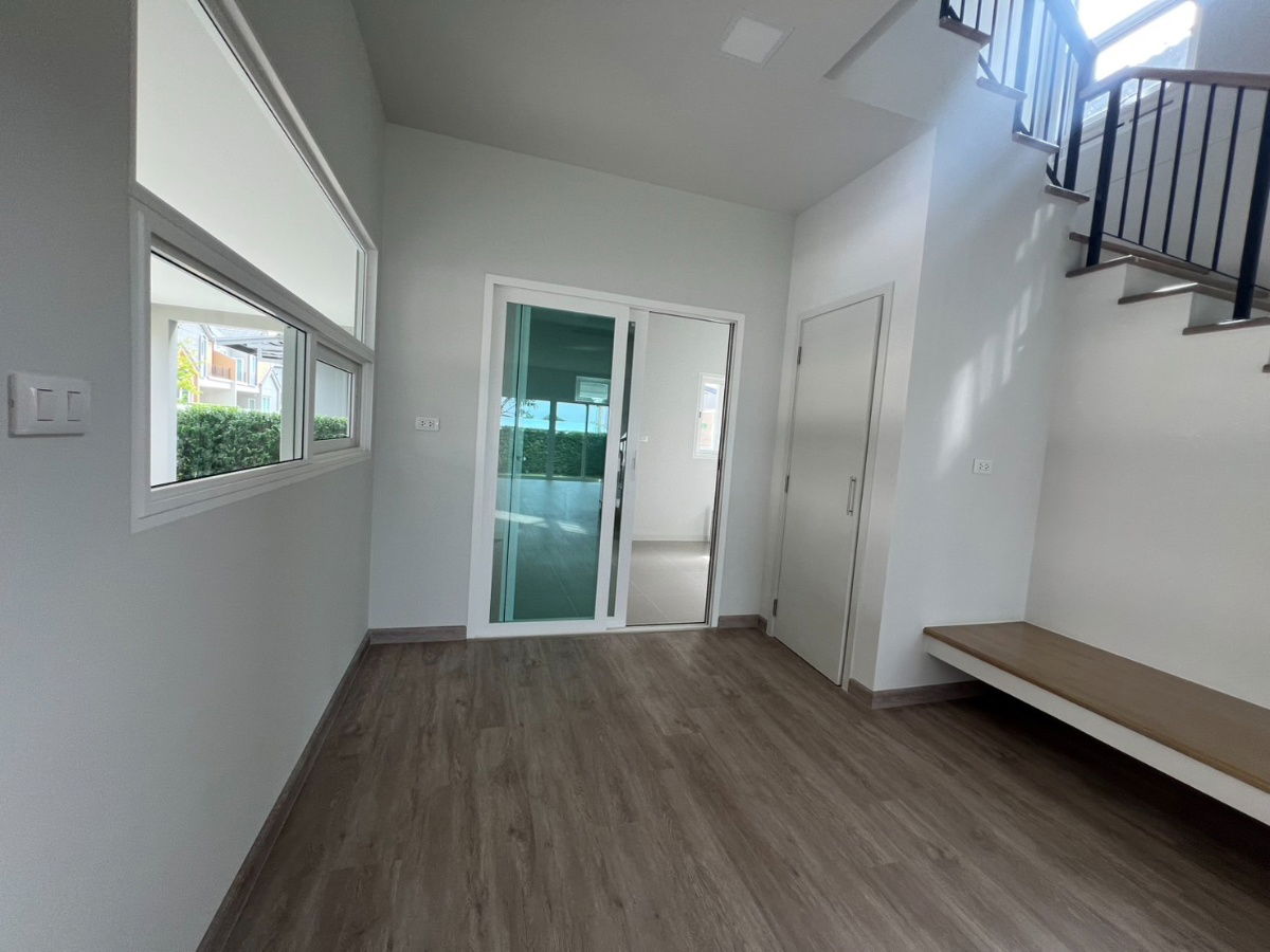 picture 🏡 New House for Sale – Spacious Single Detached Home at Anasiri Pinklao–Kanchana Project - 4/17