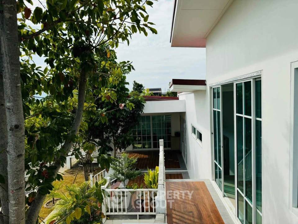 picture 4-BR House in Thap Tai (ID 2229513) - 6/10