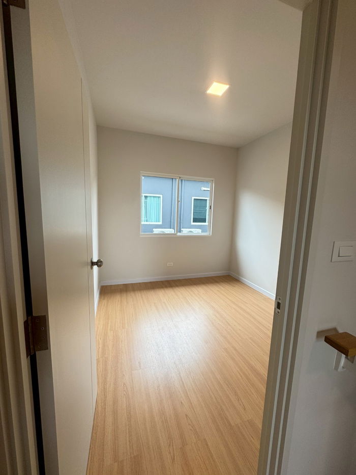 picture NEW Townhome Siriplace Rangsit 2 - 14/14