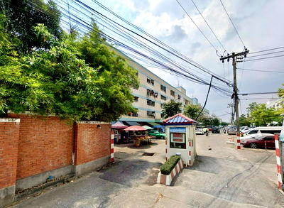 Condos for sale Bangkok : Condo Town for sale, Building 5, 4th floor, size 26.25 sq m., price 350,000 baht (ready to transfer) (N.1708)