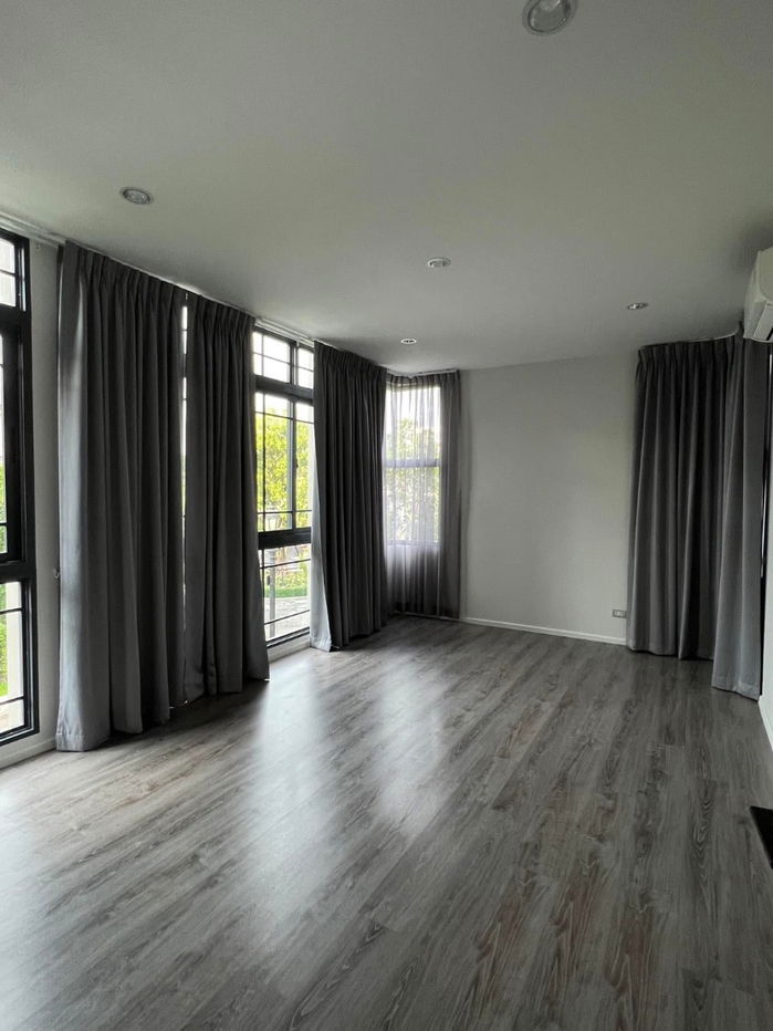 รูป 🏡 ขายบ้านแฝดหรู The Sonne ศรีนครินทร์–บางนา ✨ Duplex 3 ชั้น แปลงมุม ติดสวน + คลับเฮ้าส์ พร้อมเข้าอยู่! - รูปที่ 6/13