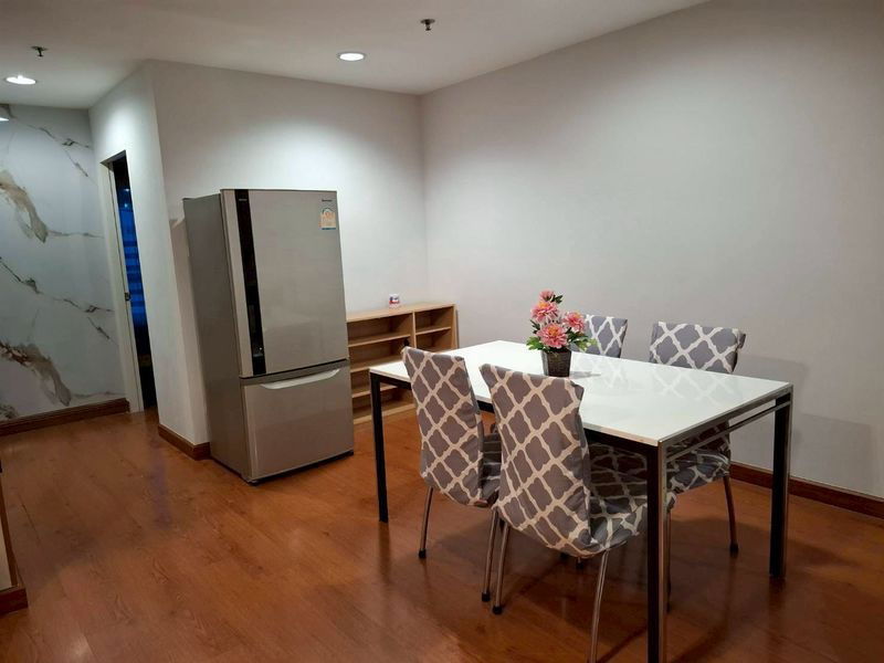 picture For Rent    :    Belle Grand Rama 9  (ST-02) (Close to MRT Rama 9) - 5/11