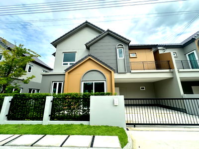 Twin houses for sale : 🏡 Twin House for Sale! Anasiri Pinklao-Kanchana – A New Home Series in Modern Barn House Style
