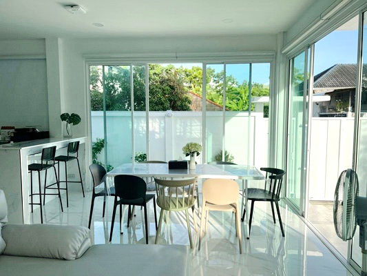 picture FOR RENT DETACHED HOUSE LADKRABANG - SUVARNABHUMI / 5 bedrooms 4 bathrooms / 80 Sqw. 245 Sqm. **89,000** CLOSE TO THE PASEO MALL LADKRABANG - 4/14