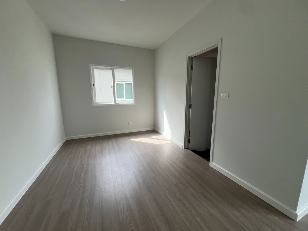 picture 🏡 New House for Sale – Spacious Single Detached Home at Anasiri Pinklao–Kanchana Project - 11/17