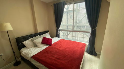 💥 Wow! Fully Furnished Condo – Just 10 Steps from Bangkok University Metro Luxe Ekkamai – Rama 4 ‼️ 