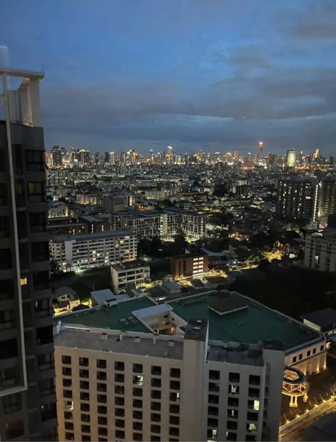 picture Condo for rent: Quinn Ratchada 17  near MRT Sutthisan 21,000 baht Property code: RS1086 - 8/10