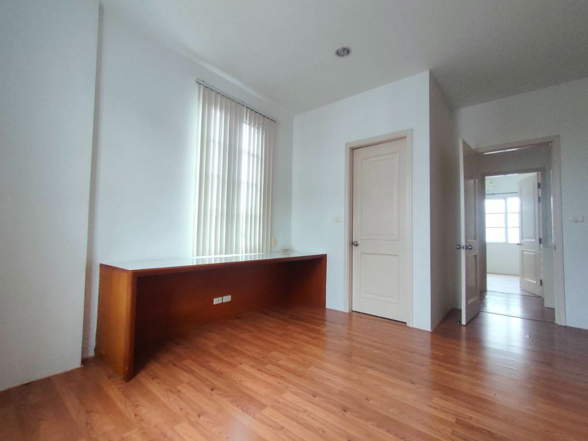 picture Townhouse for rent at Plus City Park Sukhumvit 101/1 - 13/21