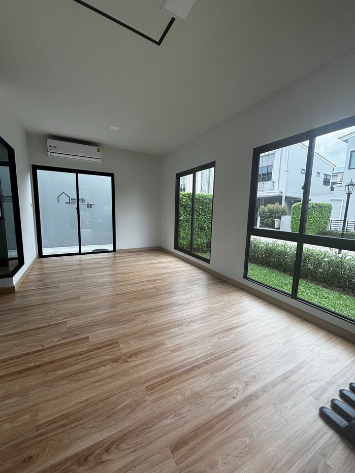 picture 🏡 For Sale: 2-Storey Townhome Facing a Peaceful Communal Garden, Near Sukhumvit – Siri Place Pattanakarn, Unit No. 207/40 - 5/8