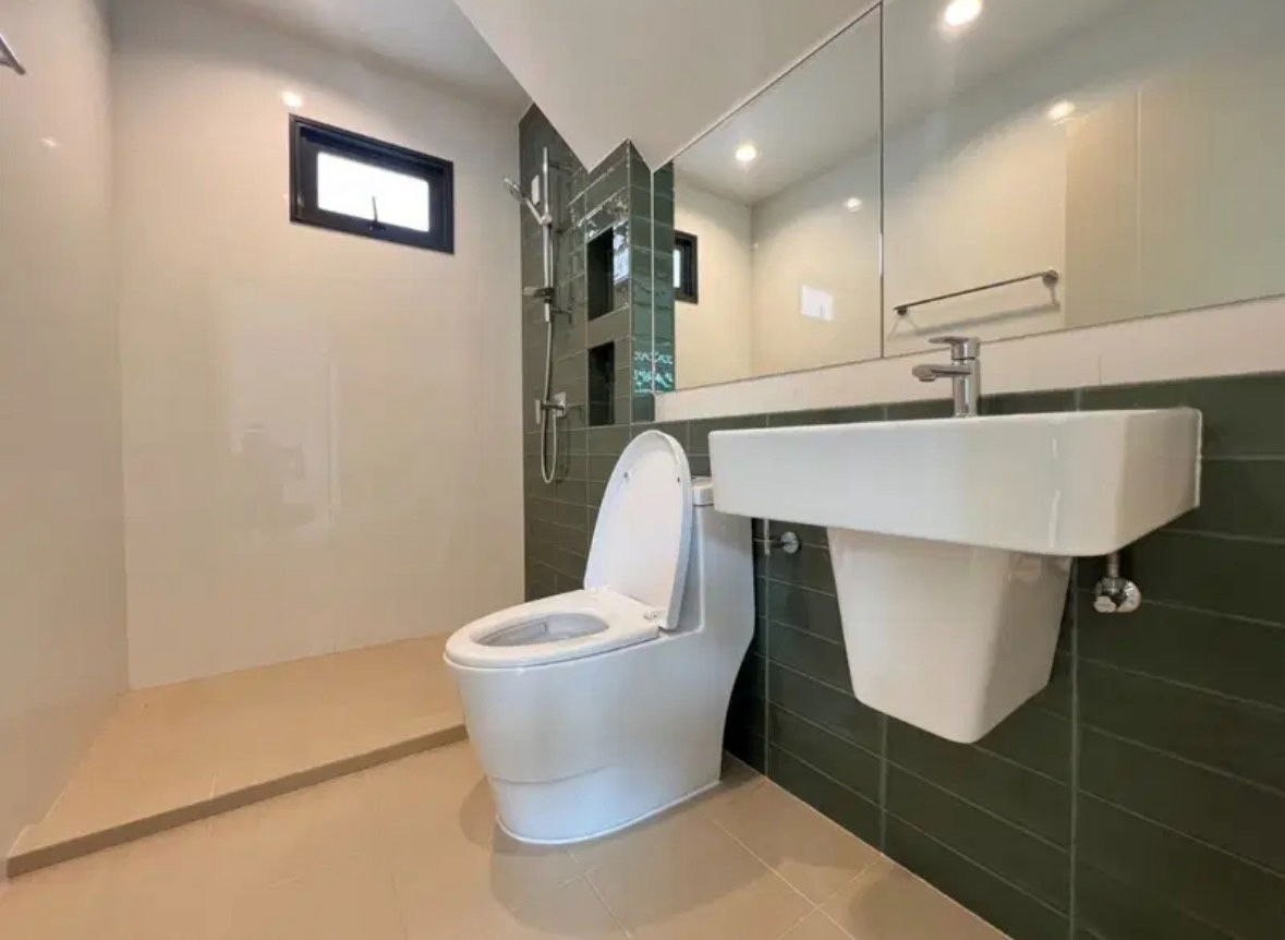 รูป บ้านใหญ่4ห้องนอน พร้อมห้องน้ำในตัว ที่ฮาบิเทีย พราวด์ ประชาอุทิศ72 - รูปที่ 9/11
