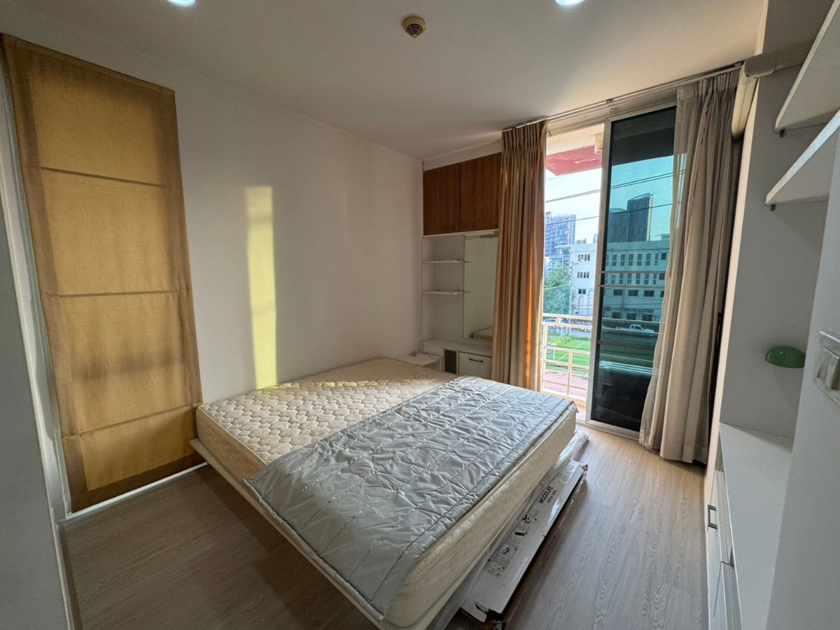 picture For rent The Iris Rama9 Srinakarin huamak  - 4/7