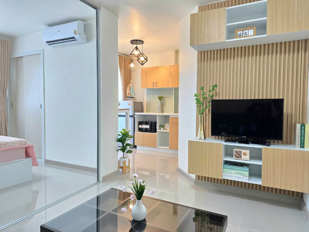 รูป ขายเพียง 920,000 บาท เท่านั้น! คอนโดลุมพินี ชลบุรี | ตึก E2 ชั้น 7 - รูปที่ 10/15