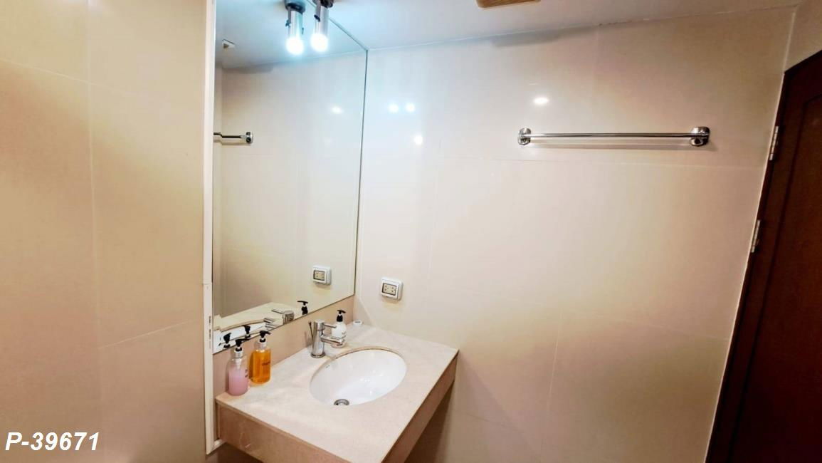 รูป P-39671 ให้เช่า คอนโด ฮาร์โมนี ลิฟวิ่ง สุขุมวิท 15 Khlong Toei Nuea, Watthana, Bangkok พร้อมอยู่ ราคาถูก Line Id @easythaihome 085-592-2897 - รูปที่ 9/29