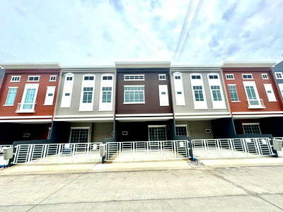 Townhouses for sale Muang Pathum Thani Pathumthani : NEW Townhome Siriplace Rangsit 2